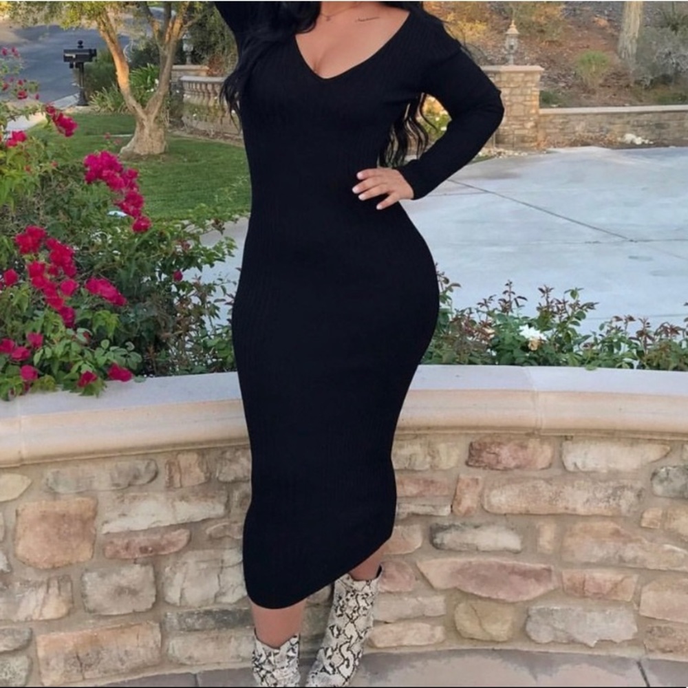 Long Sleeve Maxi  Off Shoulder Dress Black